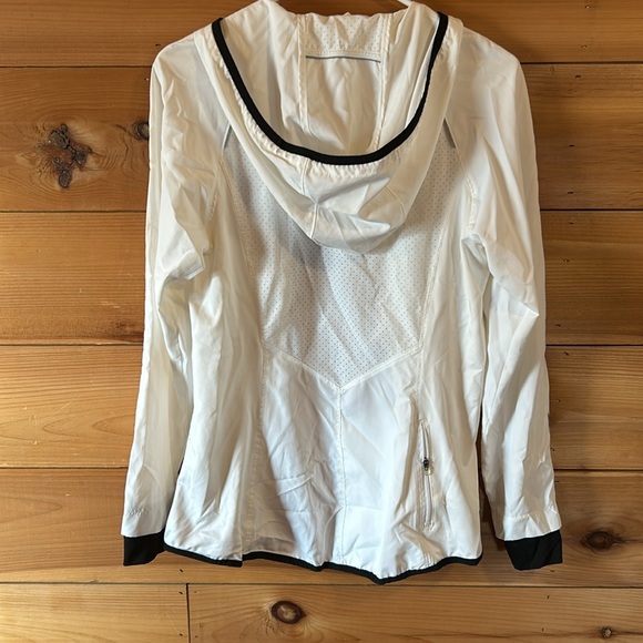 Light Running Jacket - Picture 4 of 5